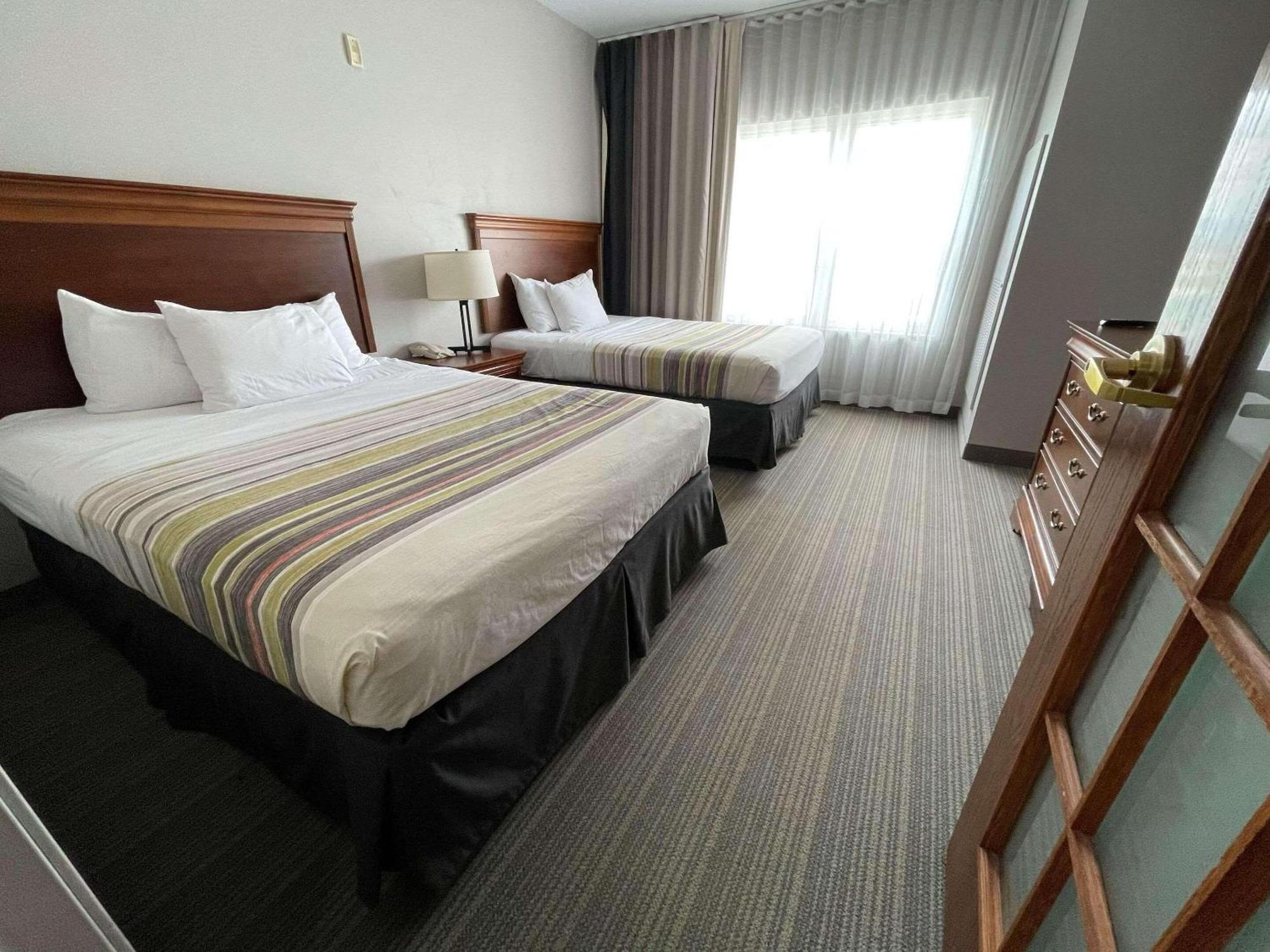 Country Inn & Suites By Radisson, Appleton North, Wi Little Chute Dış mekan fotoğraf